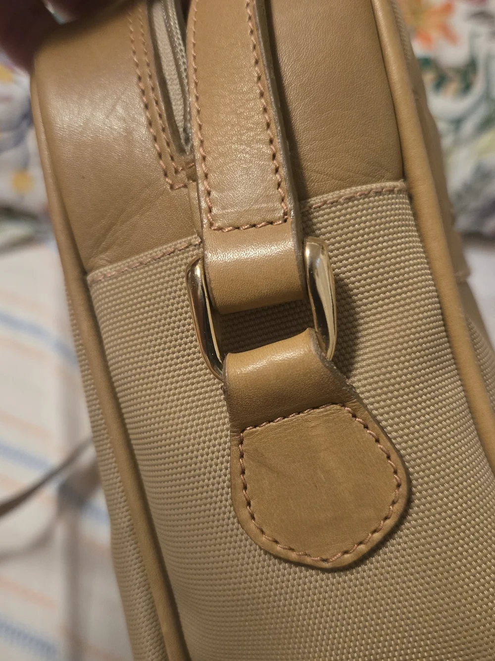 Gucci Beige Canvas & Leather Messenger Bag with Signature Web Stripe